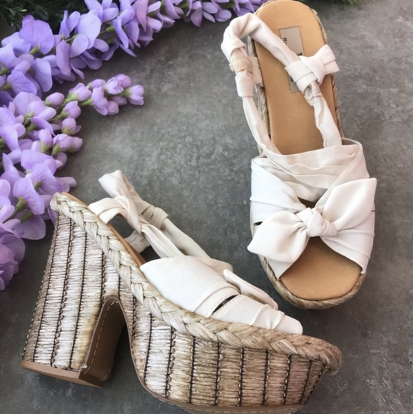 MIA Espadrilles Block Heel Sandal - Picture 3 of 8